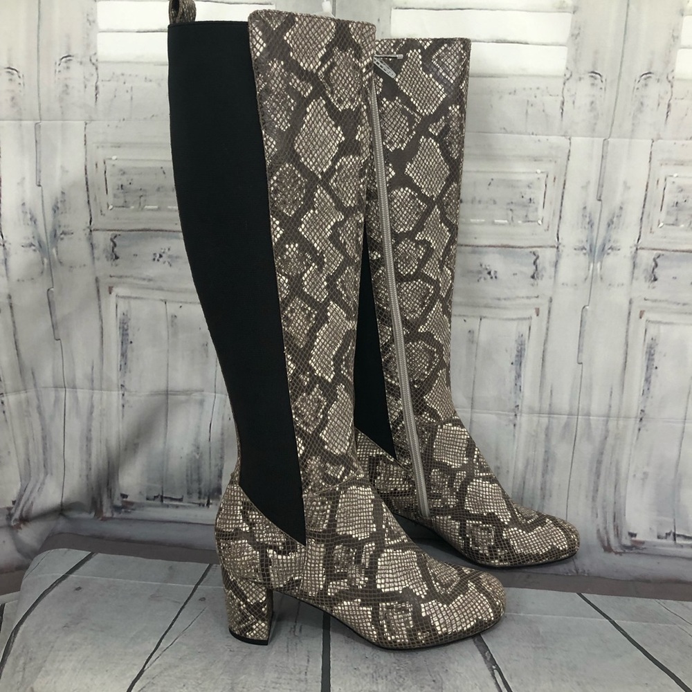 Donald J Pliner Size 6.5M PARLEY Tall Boots Gray Taupe Leather Snake Heeled NEW